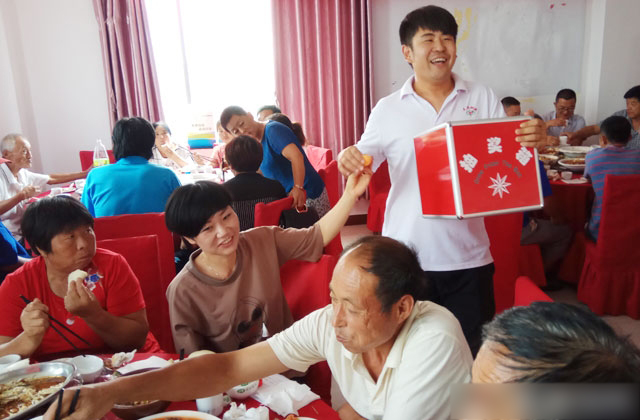热烈祝贺山东天源新形势养猪技术论坛会议成功召开