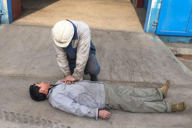 员工练习现场自救